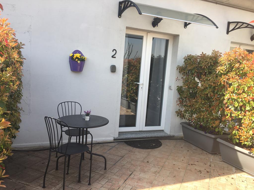 ホテル La Terrazza ロー エクステリア 写真